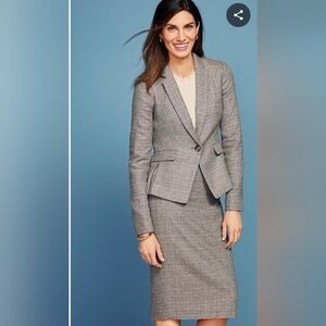 Gold Label Wool Italian Tweed Skirt